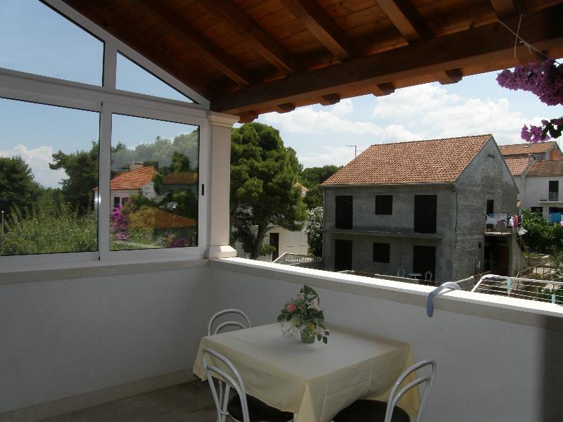 Villa Renipol Adults Only Sutivan Bagian luar foto