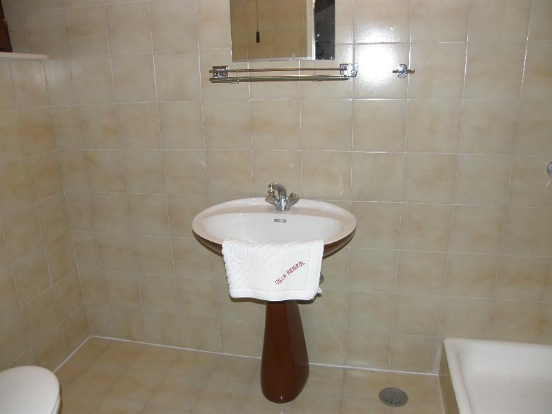 Villa Renipol Adults Only Sutivan Bagian luar foto